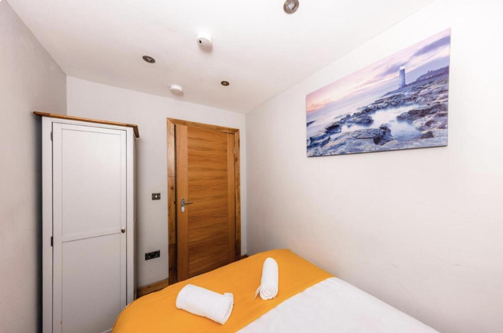 Superb Luxury Apartment By Canal - Central Edinburgh Exterior photo